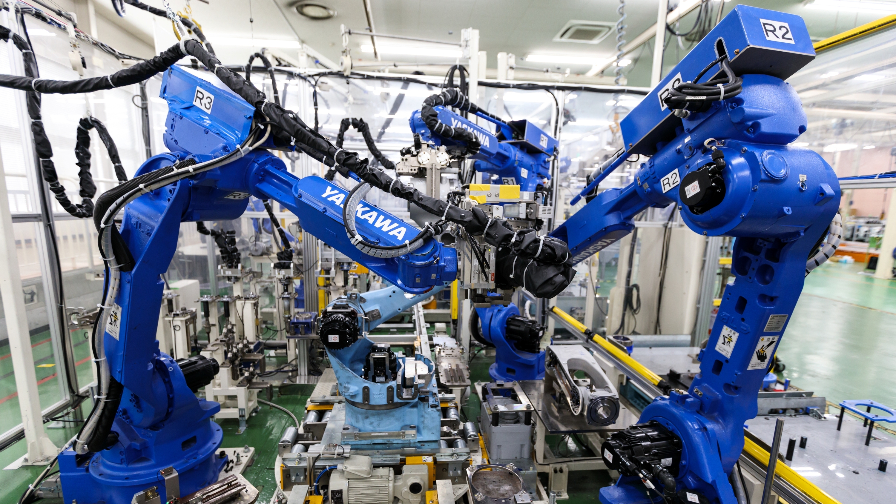 Средства робототехники. Робот яскава. Роботизированный комплекс Yaskawa. Компания Yaskawa Electric. Промышленный робот Yaskawa.